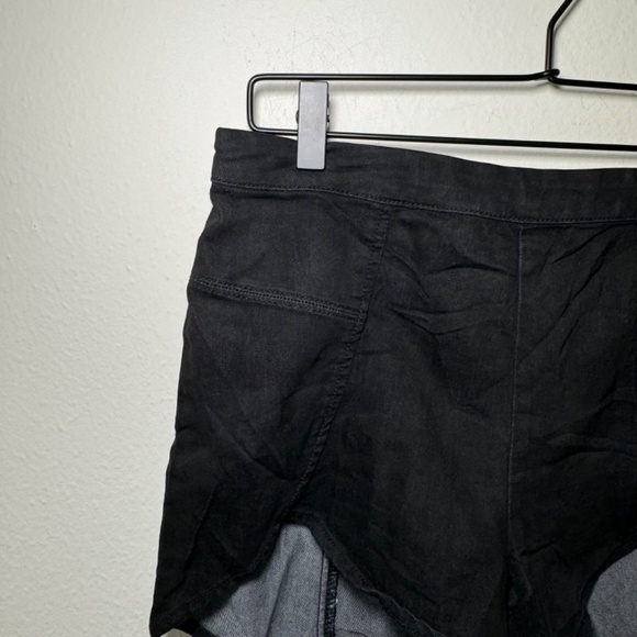 Free People Shorts Women's Size 28 Black Casual Cutoff Boho Festival - Picture 2 of 5